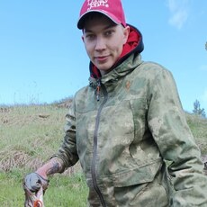 Сеня, 22