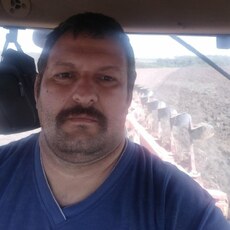 Исаак, 44