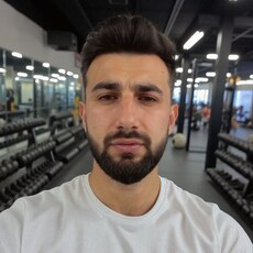 Марик, 32