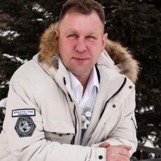 Антон, 52
