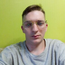 Даня, 25