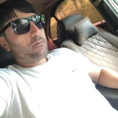 Эмиль, 33