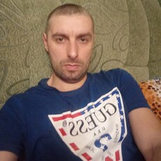 Гена, 37