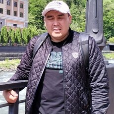 Валерий, 34