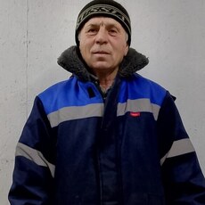 Гриша, 64