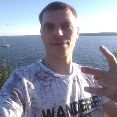 Толя, 27