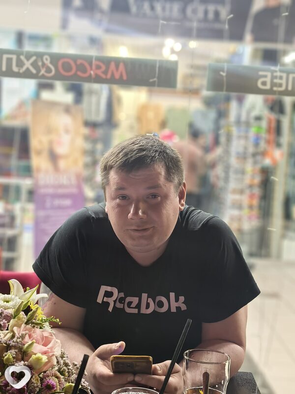 Толя
