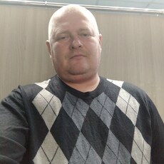 Валентин, 26
