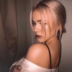 Таня, 21