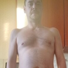 Мотя, 44