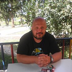 Миша, 38