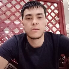 Юрий, 30