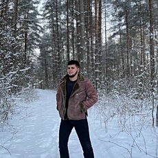 Тим, 24