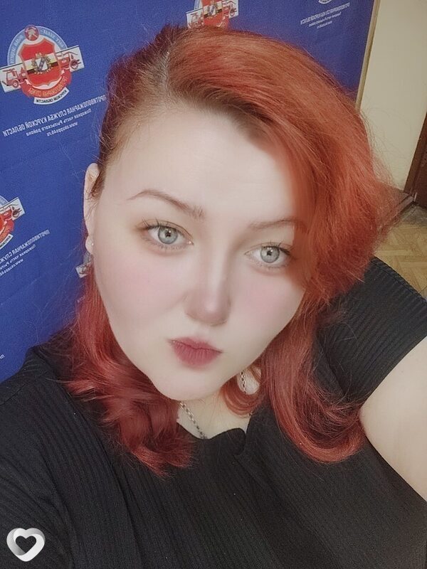 Аня