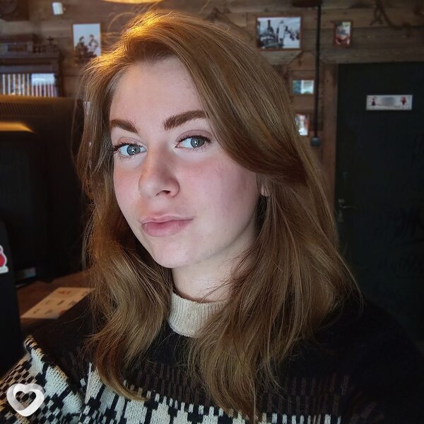 Полина