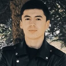 Лукас, 24