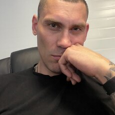 Женя, 42