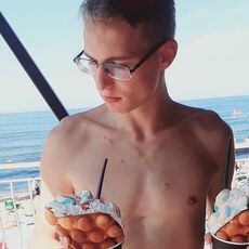 Пётр, 23