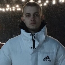 Остап, 21