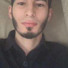 Антон, 26