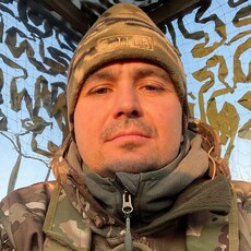 Илюха, 35
