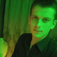 Фёдор, 25