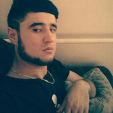 Веня, 29