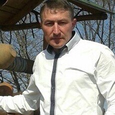 Макс, 45