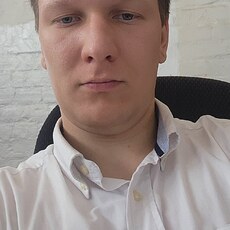 Яша, 27
