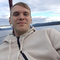 Кир, 32
