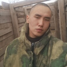 Валерий, 21
