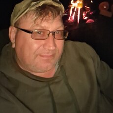 Витя, 50