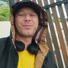 Радомир, 37