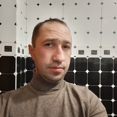 Ден, 38
