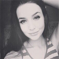 Нина, 35