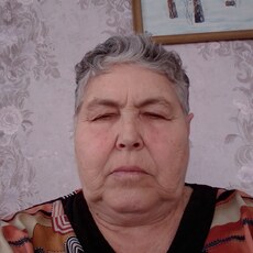 Мила, 68