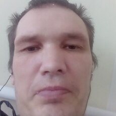 Яша, 34