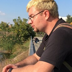 Саша, 31