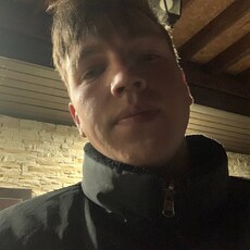 Паша, 25