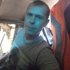 Назар, 35