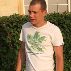 Михаил, 35