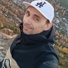 Даня, 38