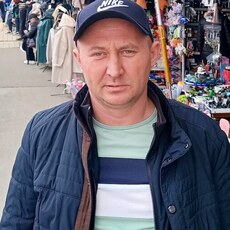 Валя, 43