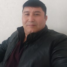 Лаврик, 44