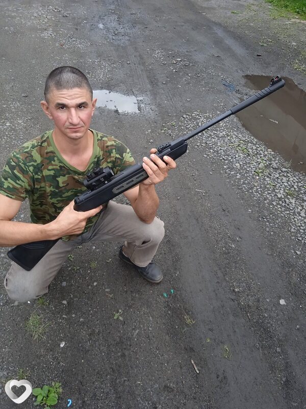 Артём