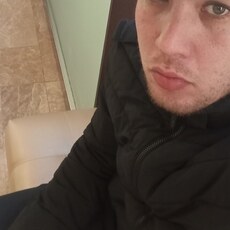 Максим, 30