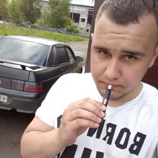 Гена, 25