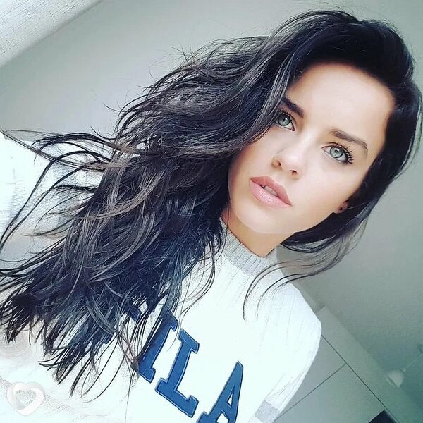 Полина