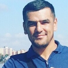 Юра, 29