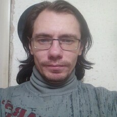 Сеня, 33